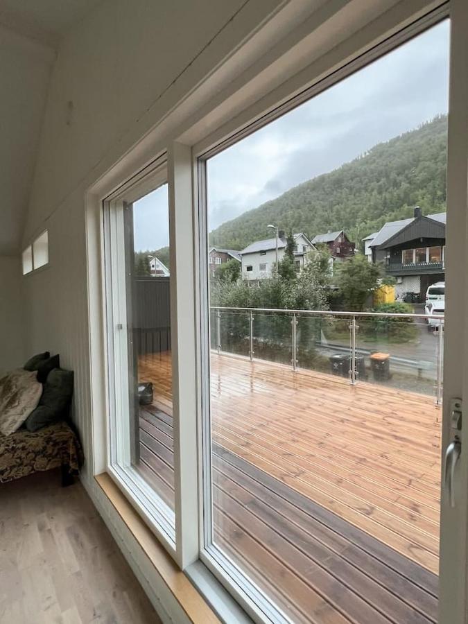 Tromso Arctic Villa With Free Parking エクステリア 写真